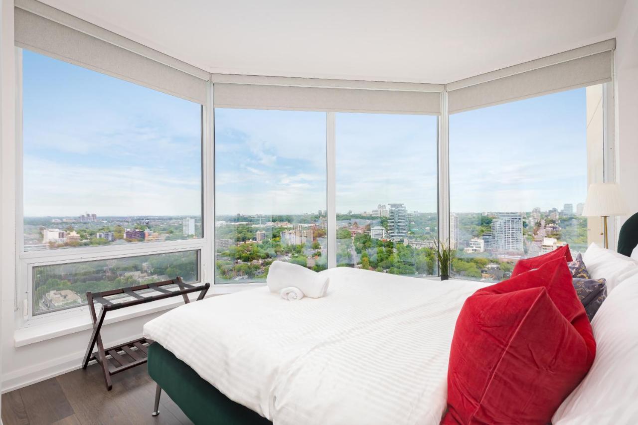 Luxury 2-Bedroom Apartment In Yorkville With The Best City View In Downtown Toronto Exterior foto