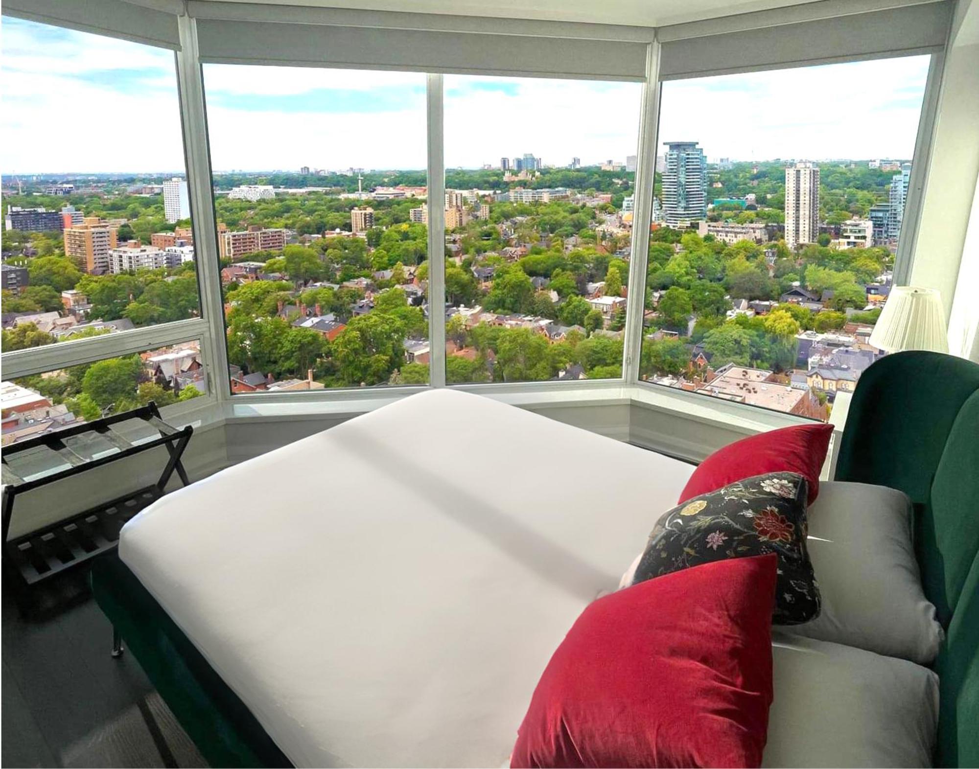 Luxury 2-Bedroom Apartment In Yorkville With The Best City View In Downtown Toronto Exterior foto